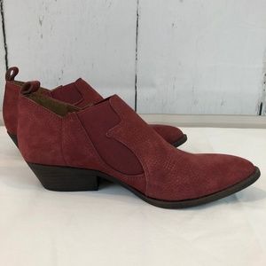 Lucky Brand Joelle Western Ankle Boots